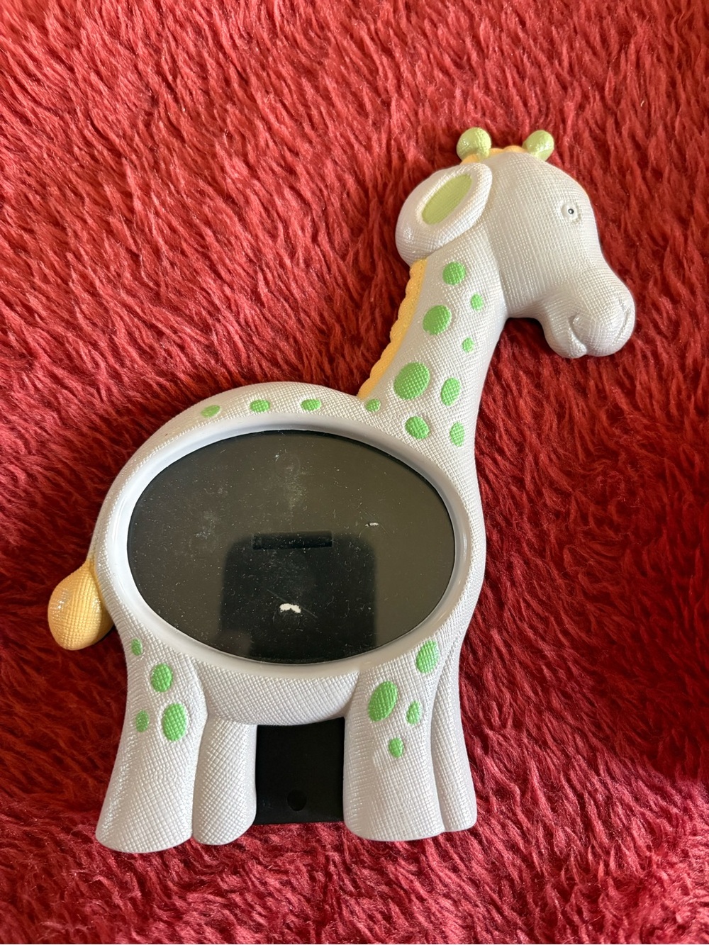Free with purchase - Plastic Giraffe Baby Picture Frame